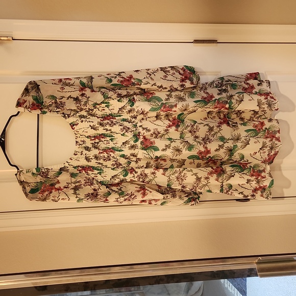 Steve Madden sweetheart neck smocked dress - Picture 4 of 4